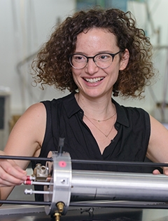 Dr. Michal Leskes