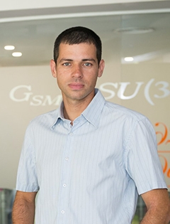 Dr. Ofer Firstenberg